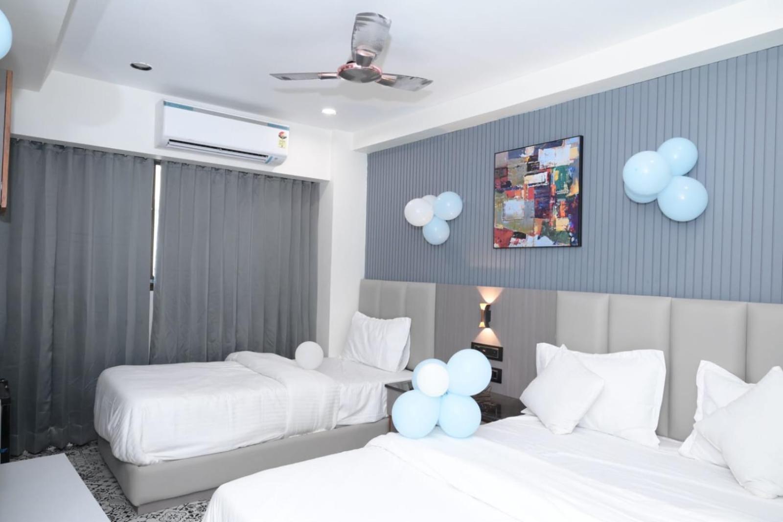 אחמדאבאד Hotel Dream מראה חיצוני תמונה